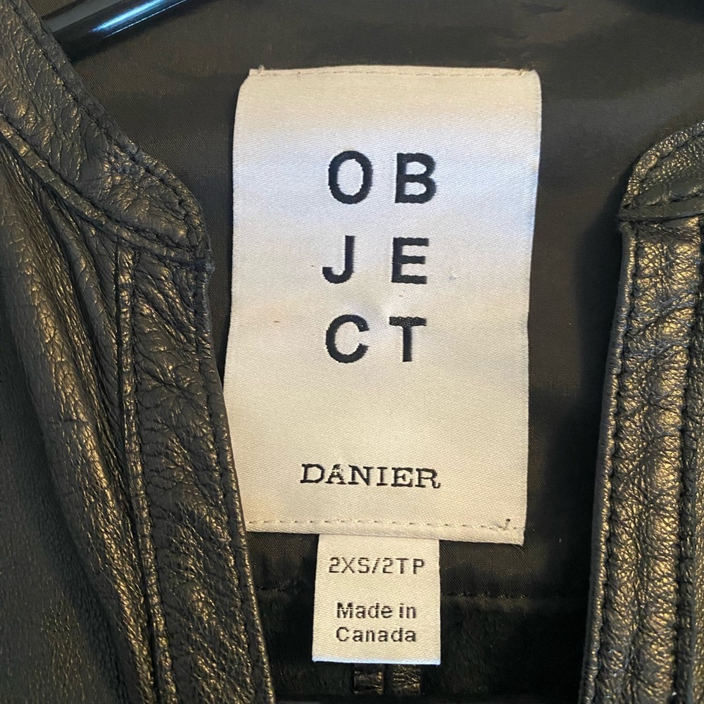 Danier NWOT Genuine Leather Black Shirt / Top Blouse Soft Size 2XXSmall - Picture 8 of 8